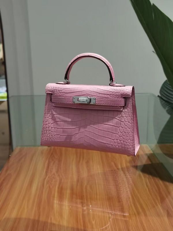 HMS - Luxurious Totes - 008