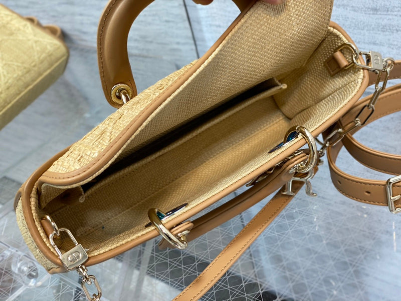 Luxurious Totes - Latest - 6366