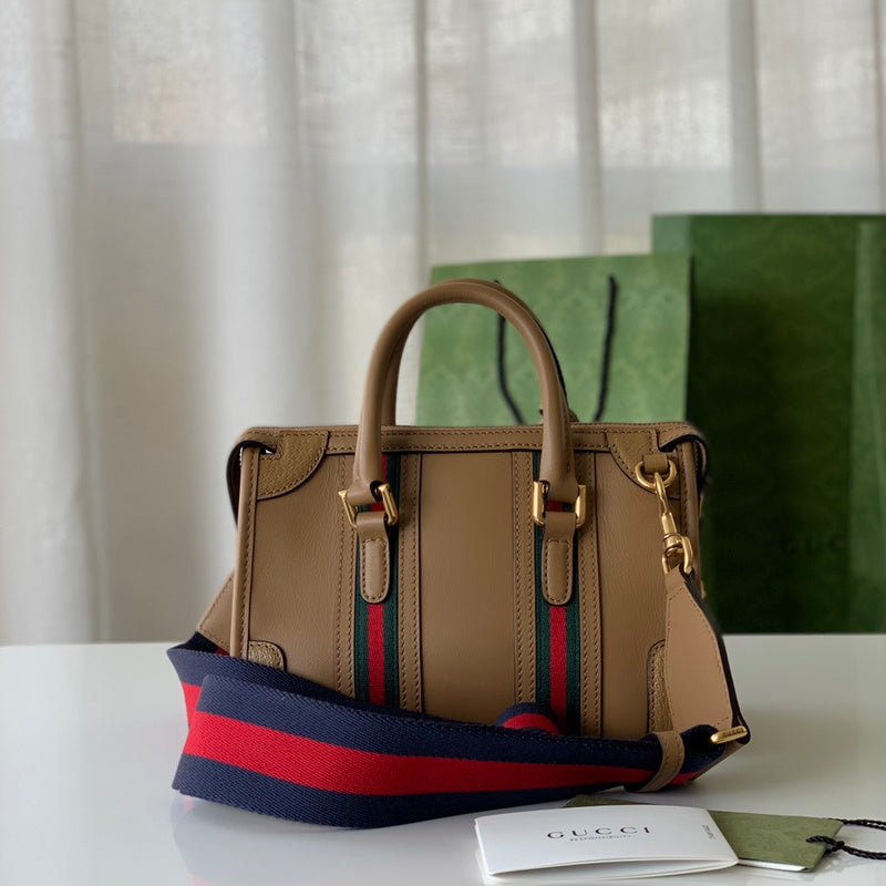 GUI - Luxurious Totes - 622