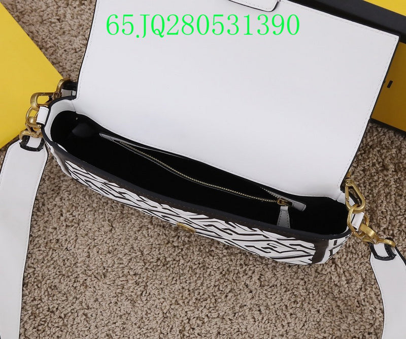 GC - Shoulder - 3173