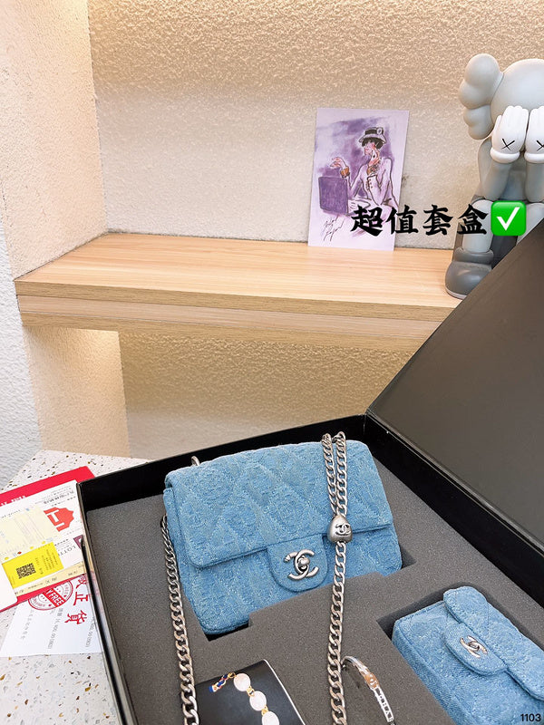 Luxurious Totes - CNL3 Bags - 162