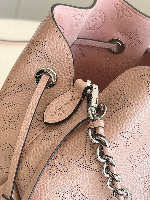LOV - Luxurious Totes - 2121