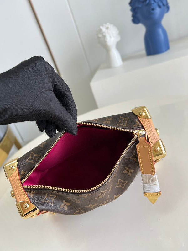 LOV - Luxurious Totes - 1480