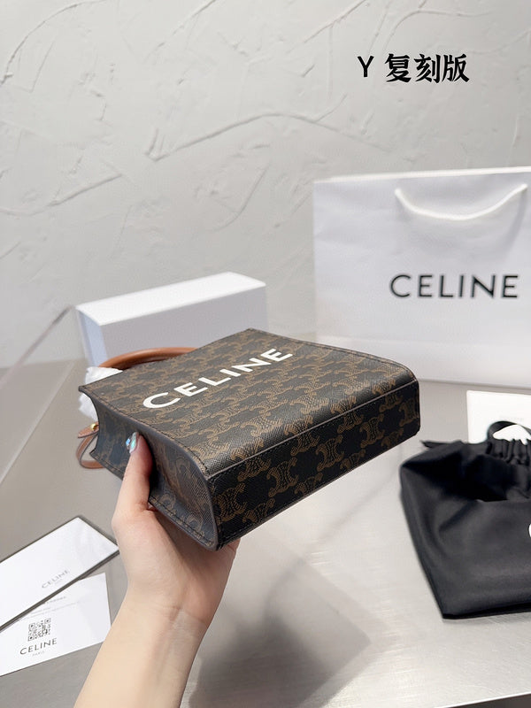 Luxurious Totes - CLE2 Bags - 127