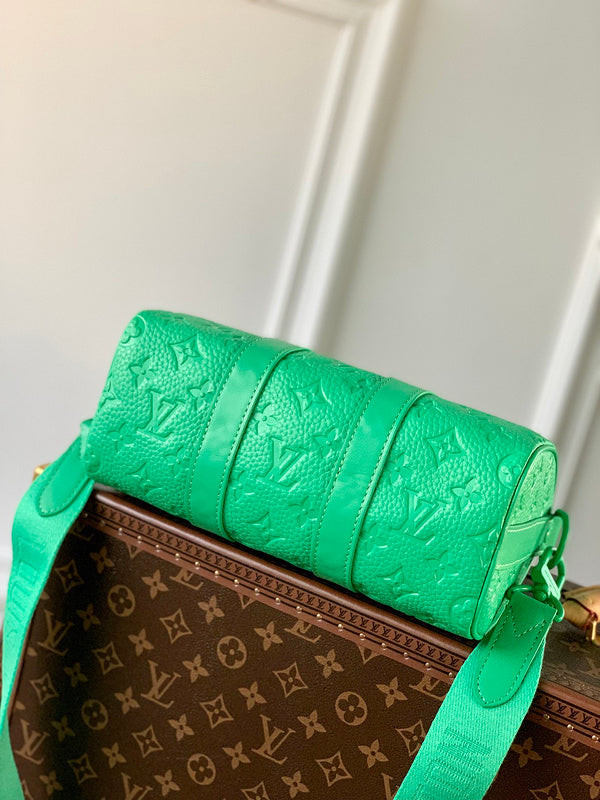 LOV - Luxurious Totes - 1255