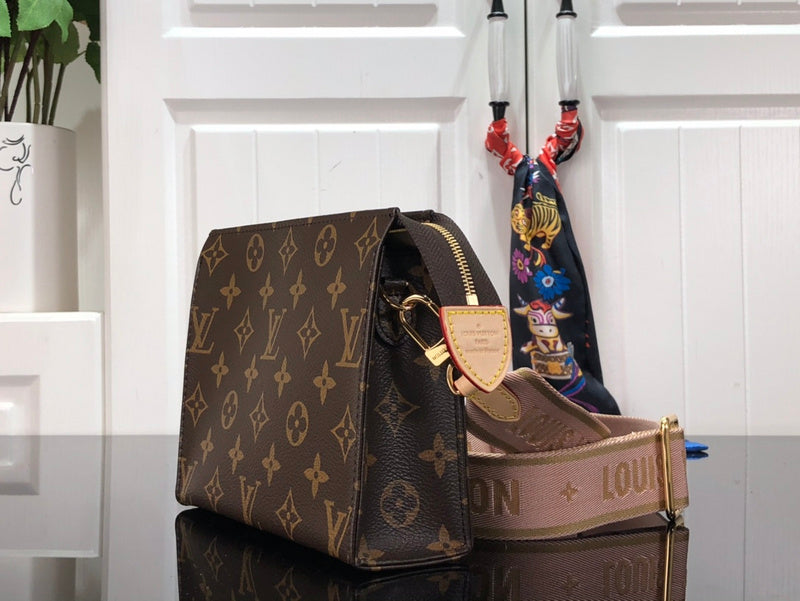 LOV - Luxurious Totes - 1809