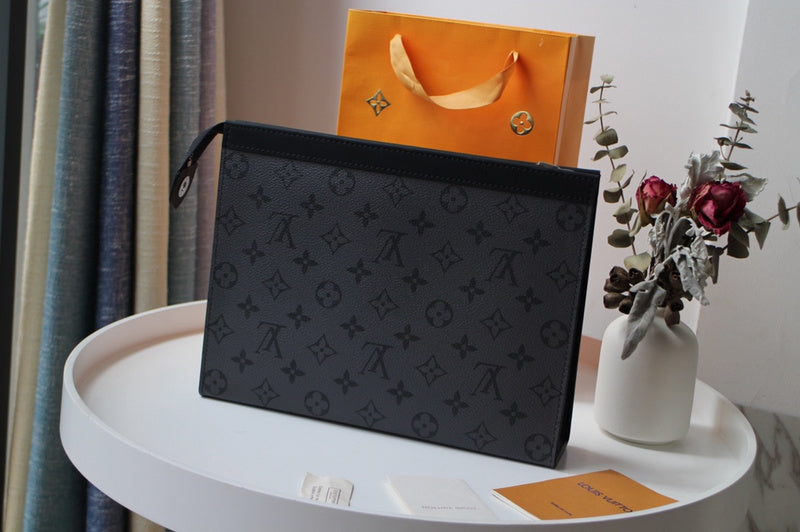 LOV - Luxurious Totes - 2570