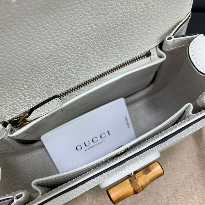 GUI - Luxurious Totes - 987