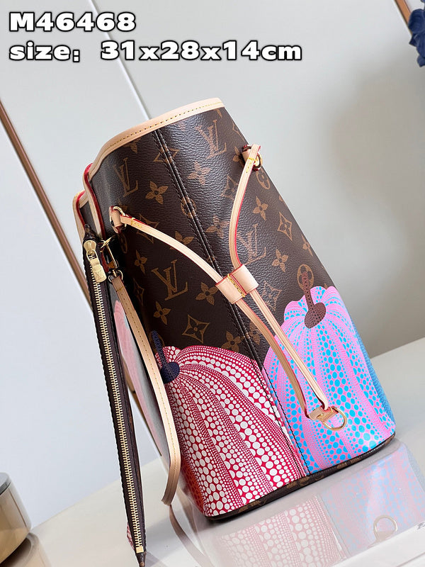 LOV - Luxurious Totes - 226