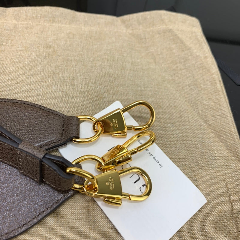 GUI - Luxurious Totes - 988