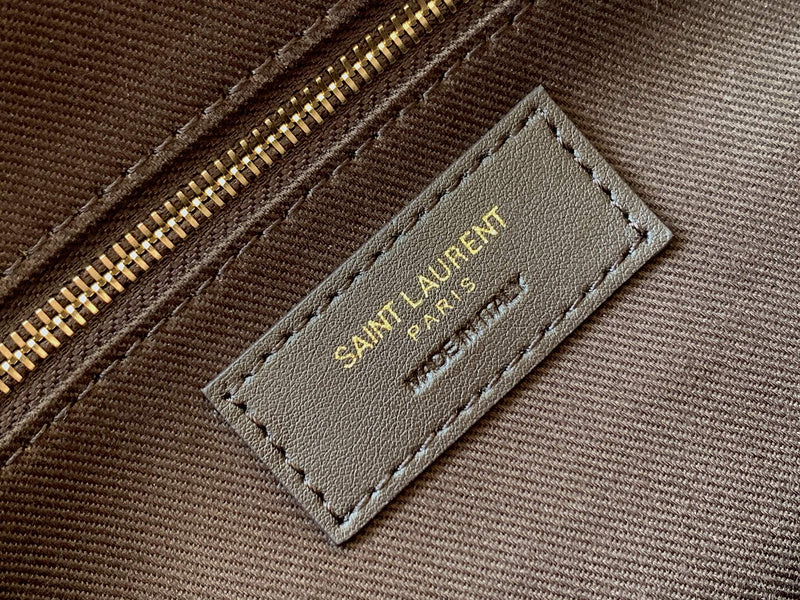 Luxurious Totes - Latest - 8734
