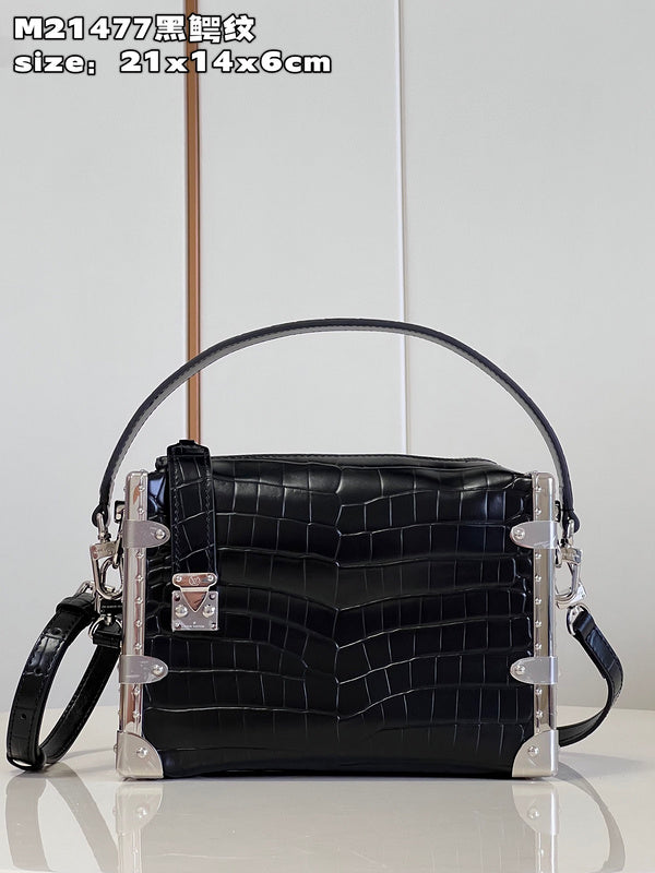 LOV - Luxurious Totes - 189