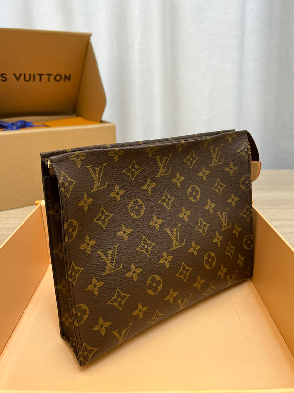 LOV - Luxurious Totes - 1633