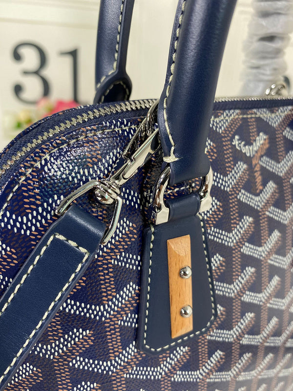 Lux-Totes - GOD Bags - 134
