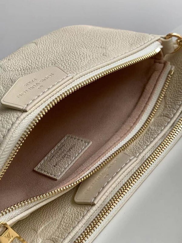 LOV - Luxurious Totes - 1302