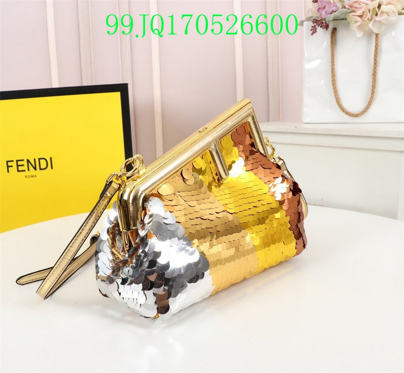 GC - Shoulder - 3196