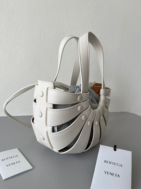 Luxurious Totes - Latest - 7048