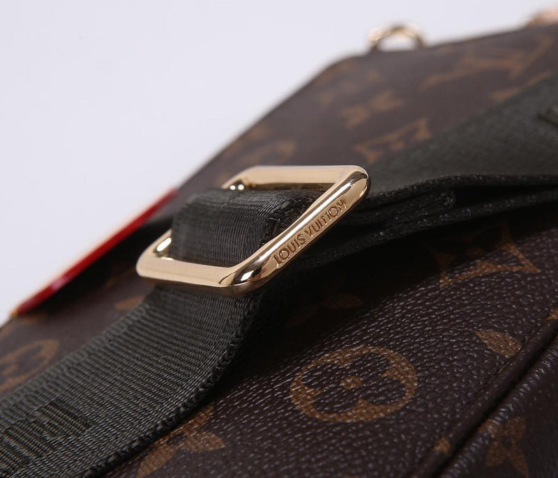 LOV - Luxurious Totes - 428