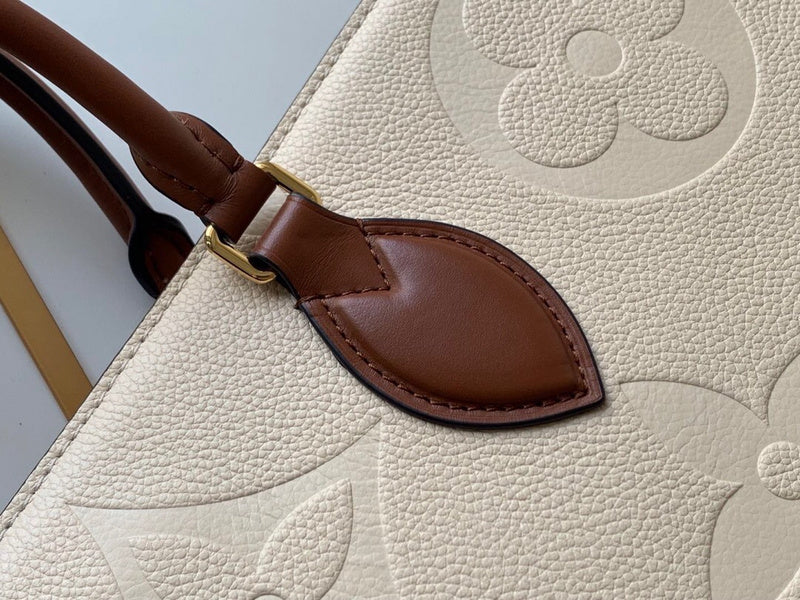 Luxurious Totes - Latest - 2246