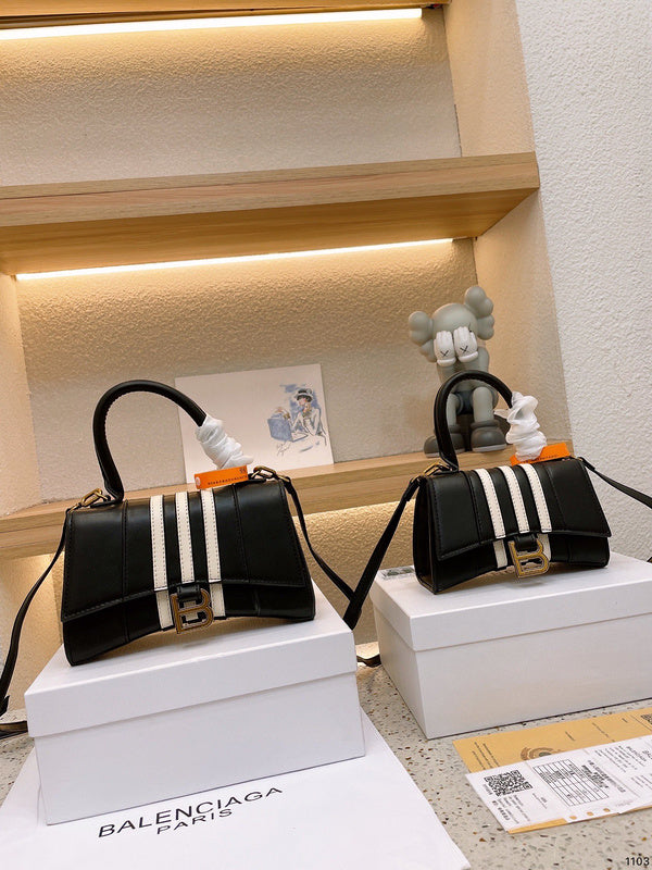 Luxurious Totes - BGA2 Bags - 081