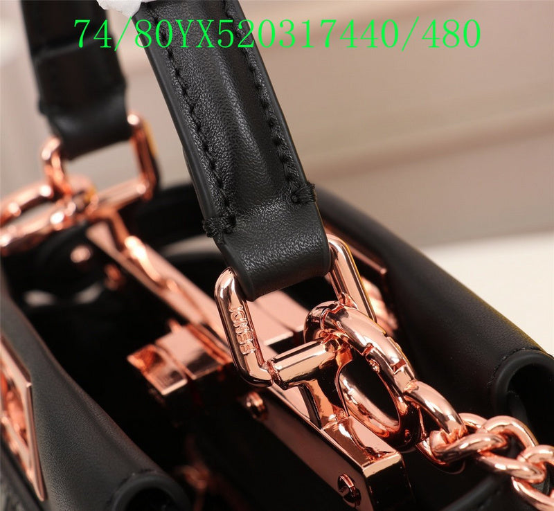 GC - Shoulder - 3377