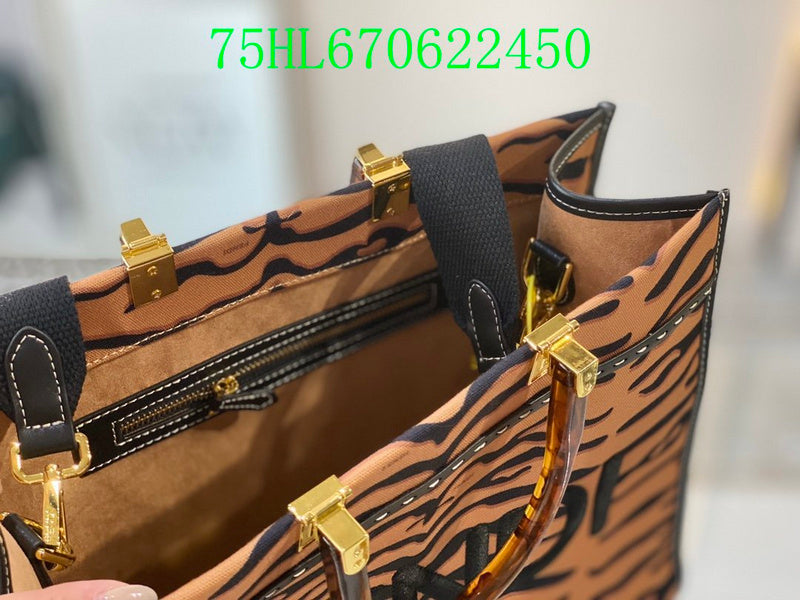 GC - Shoulder - 2896