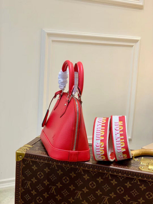 LOV - Luxurious Totes - 1649