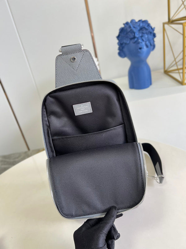 LOV - Luxurious Totes - 2167