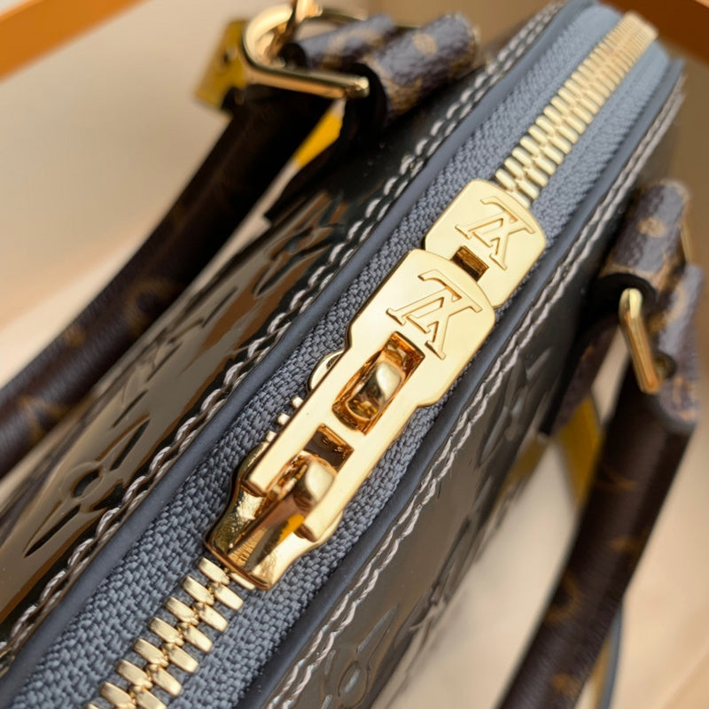Luxurious Totes - Latest - 1522