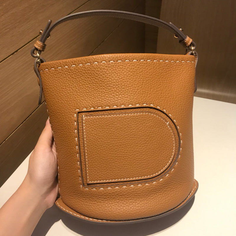 Luxurious Totes - Latest - 6079