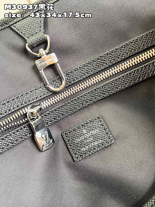 LOV - Luxurious Totes - 359