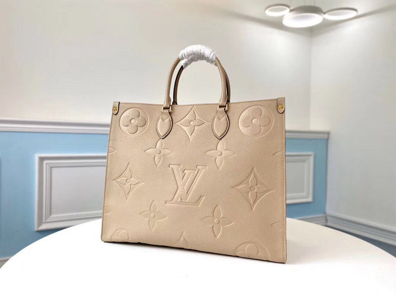 LOV - Luxurious Totes - 2664