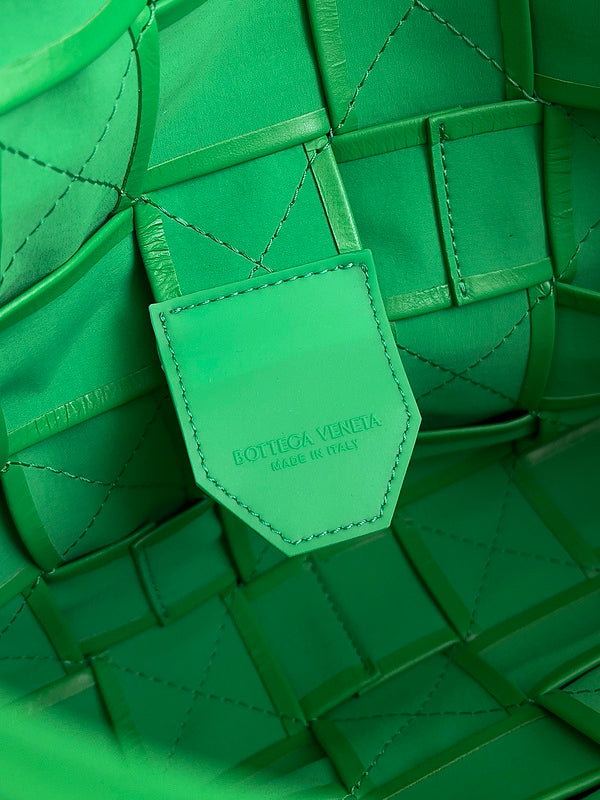 Luxurious Totes - Latest - 6988