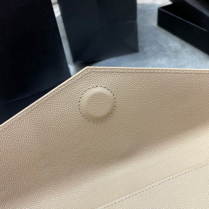 Luxurious Totes - Latest - 8350