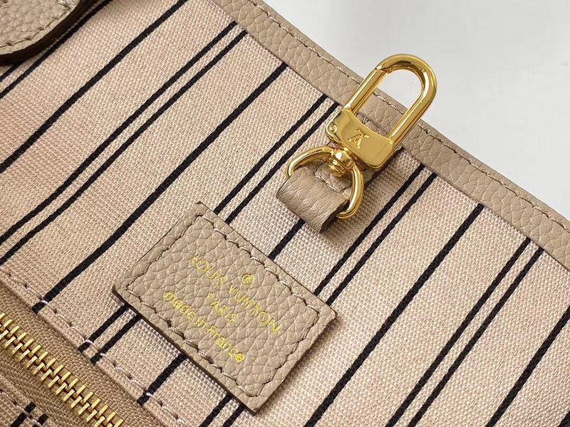 LOV - Luxurious Totes - 2664