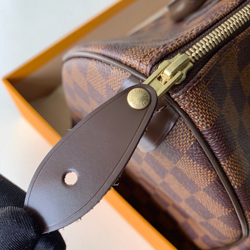 Luxurious Totes - Latest - 9691