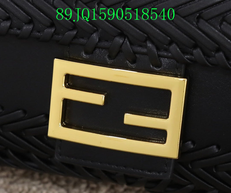 GC - Shoulder - 2911