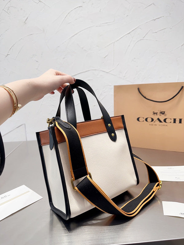 Luxurious Totes - CCH2 Bags - 136