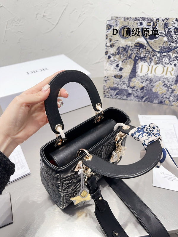 Luxurious Totes - DOR2 Bags - 114