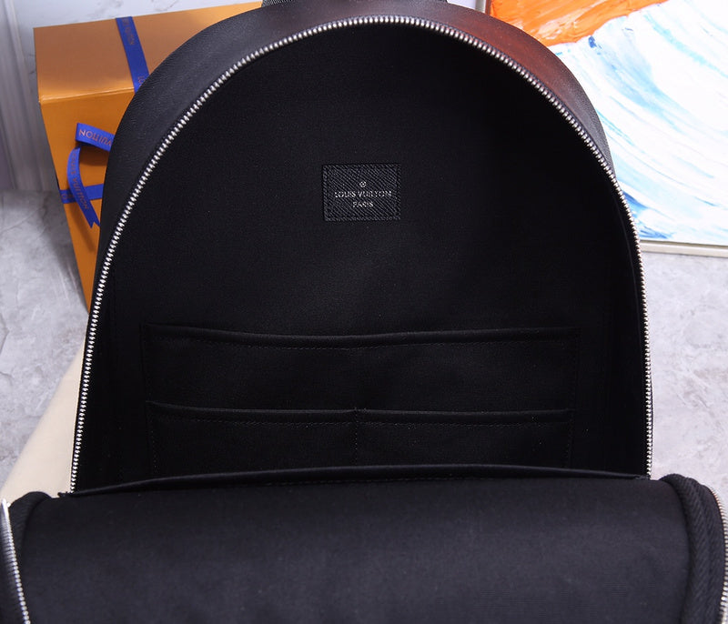LOV - Luxurious Totes - 2186