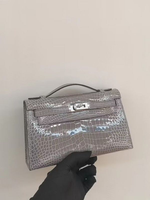 HMS - Luxurious Totes - 022