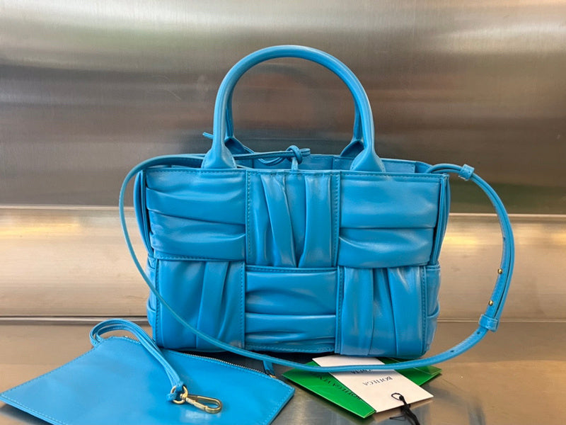 Luxurious-Totes - BV Bags - 1036