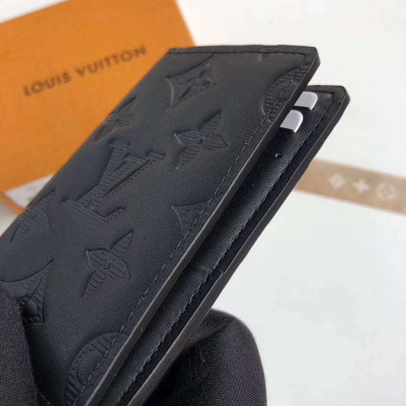 LOV - Luxurious Totes - 2544