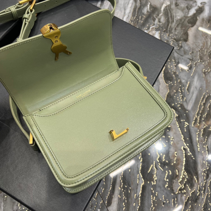 Luxurious Totes - Latest - 8062