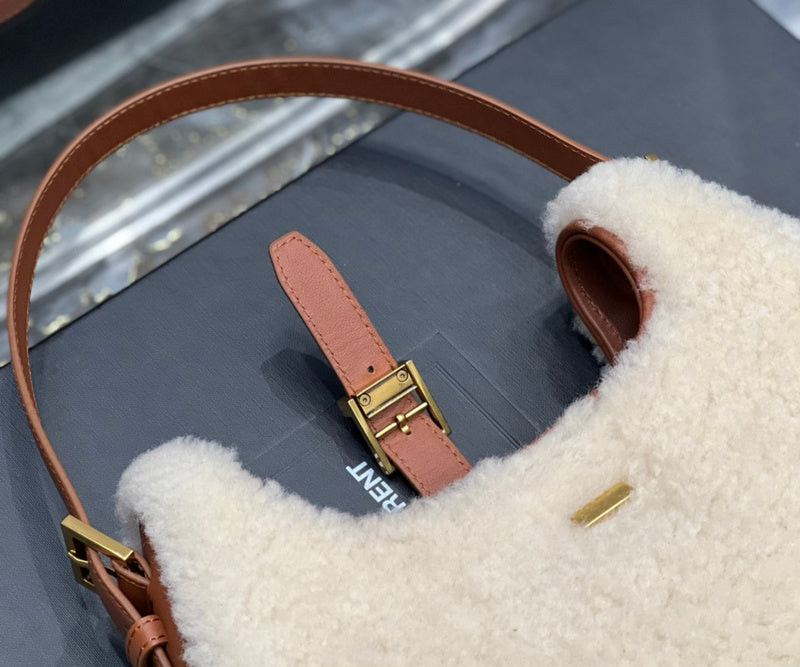 Luxurious Totes - Latest - 8457