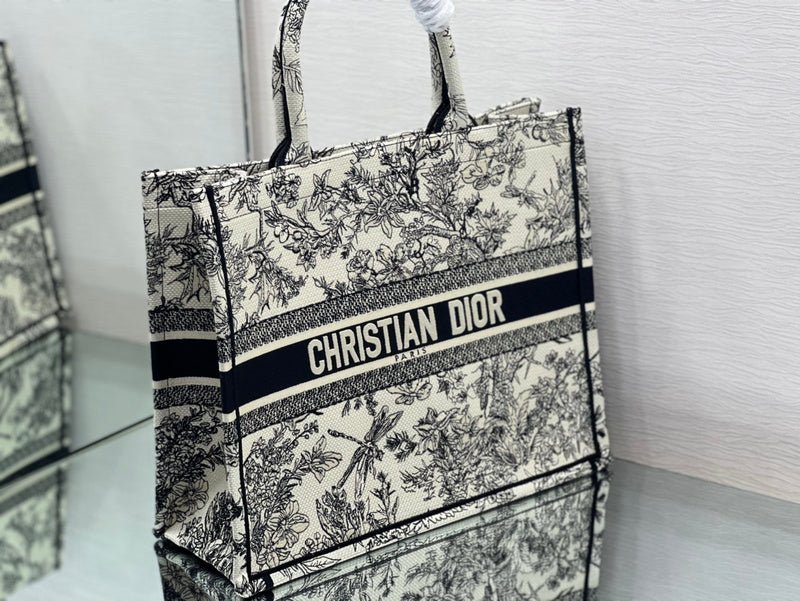 Luxurious Totes - Latest - 6270