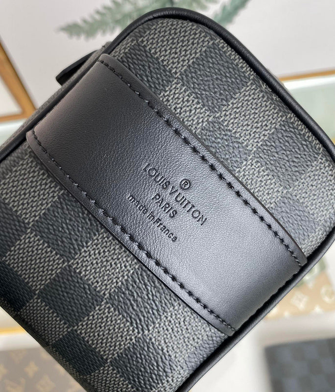 LOV - Luxurious Totes - 2267
