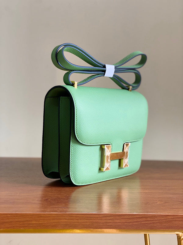 Luxurious Totes - Latest - 6783