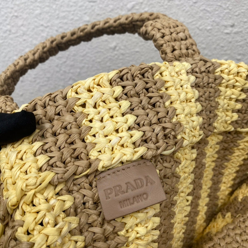 Luxurious Totes - Latest - 4546