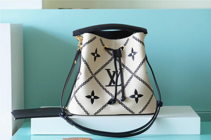 Lux-Totes - LOV Bags - 1027